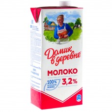 Молоко Домик в деревне 3,2% 0,95л